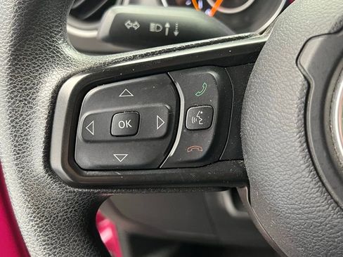 Used 2022 Jeep Wrangler Willys image 19