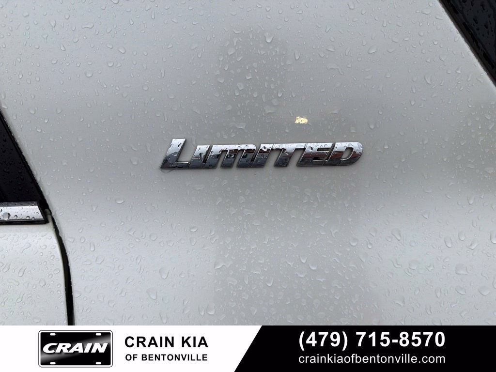 Used 2021 Toyota 4Runner Limited AWD/4WD image 21