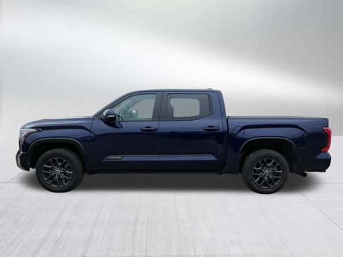 Used 2022 Toyota Tundra Platinum image 4