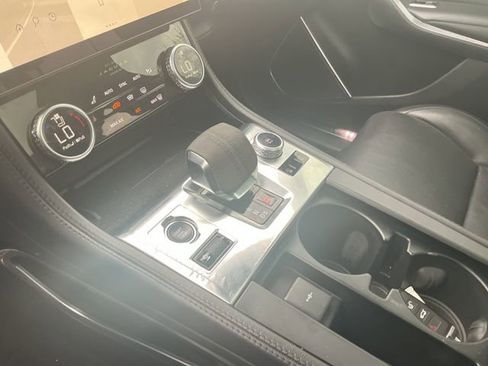 Used 2021 Jaguar F-PACE S AWD/4WD image 26