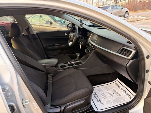 Used 2020 Kia Optima LX image 20
