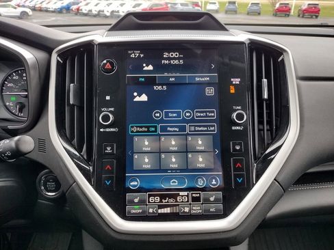 Used 2024 Subaru Ascent Limited AWD/4WD image 3