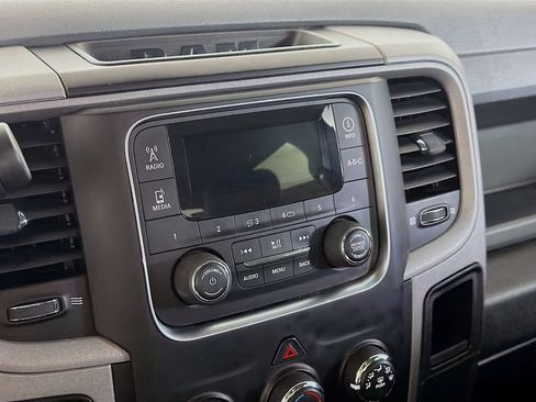 Used 2017 RAM 2500 Tradesman w/ Chrome Appearance Group AWD/4WD image 15