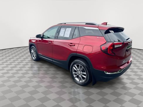 Used 2022 GMC Terrain SLT AWD/4WD image 6
