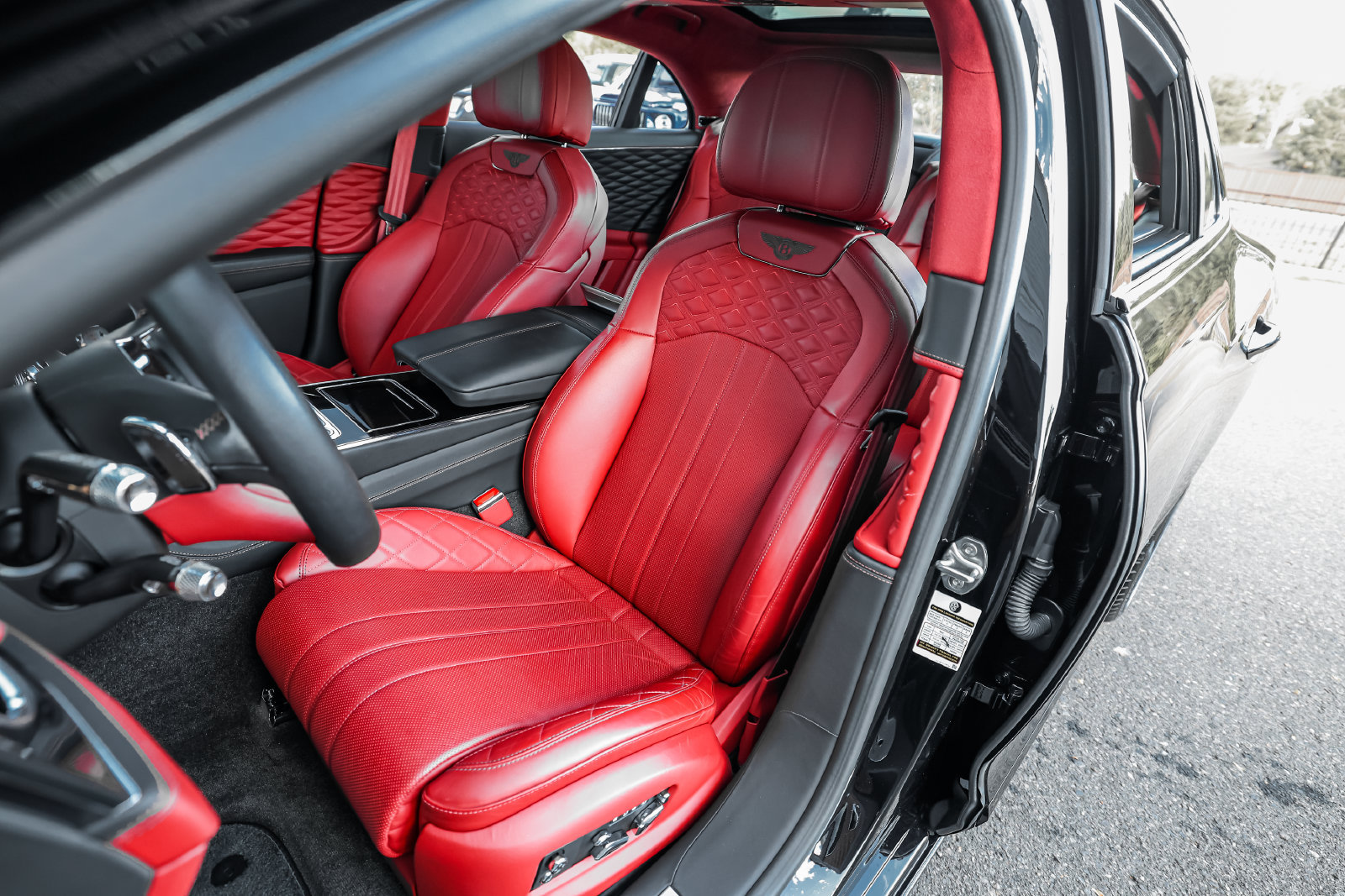 Certified 2024 Bentley Flying Spur W12 AWD/4WD image 26
