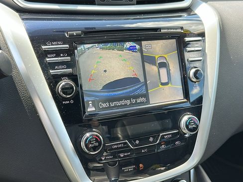 Used 2017 Nissan Murano SL w/ SL Technology Package AWD/4WD image 18