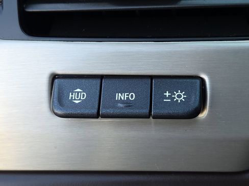 Used 2020 GMC Yukon Denali w/ Open Road Package image 28