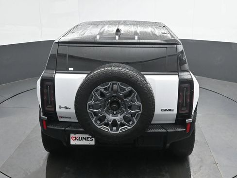 Used 2025 GMC Hummer EV 3X AWD/4WD image 32