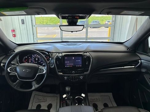 Used 2023 Chevrolet Traverse Premier w/ Redline Edition AWD/4WD image 18