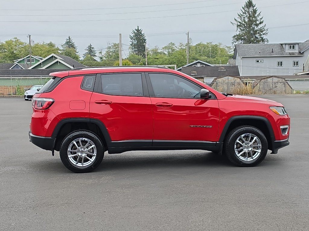 Used 2018 Jeep Compass Sport w/ Tech Group AWD/4WD image 7