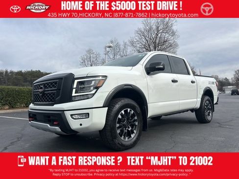Used 2022 Nissan Titan PRO-4X w/ Pro-4x Convenience Package image 1