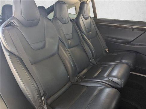 Used 2016 Tesla Model X 90D AWD/4WD image 23
