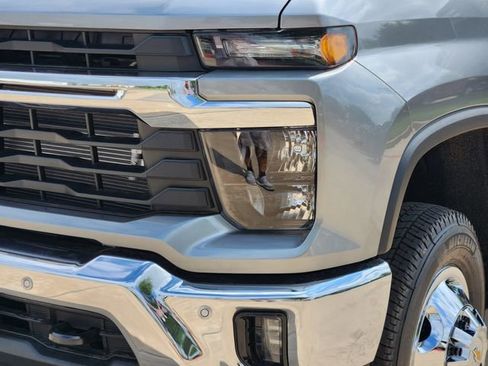 New 2026 Chevrolet Silverado 3500 LT w/ Texas Edition AWD/4WD image 17