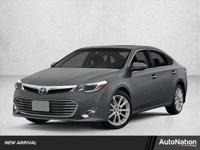 Used 2014 Toyota Avalon Limited w/ Technology Package