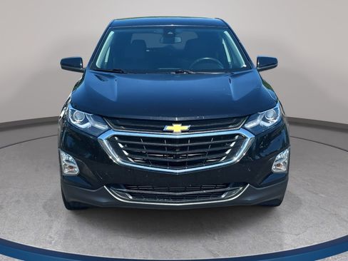 Used 2020 Chevrolet Equinox LT FWD image 2