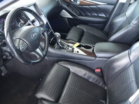 Used 2017 INFINITI Q50 Red Sport 400 image 15