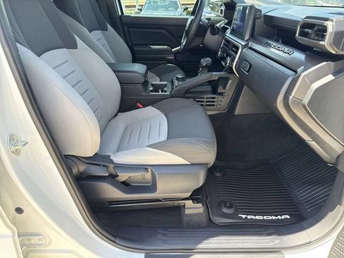 Used 2024 Toyota Tacoma TRD Sport RWD image 14