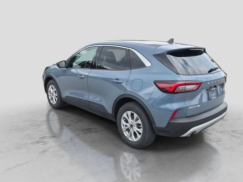 Used 2023 Ford Escape Active AWD/4WD image 6