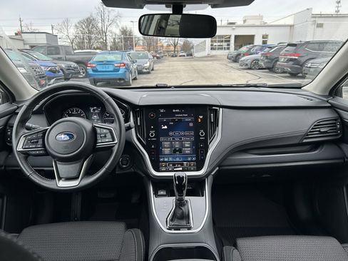Certified 2025 Subaru Outback Premium image 9