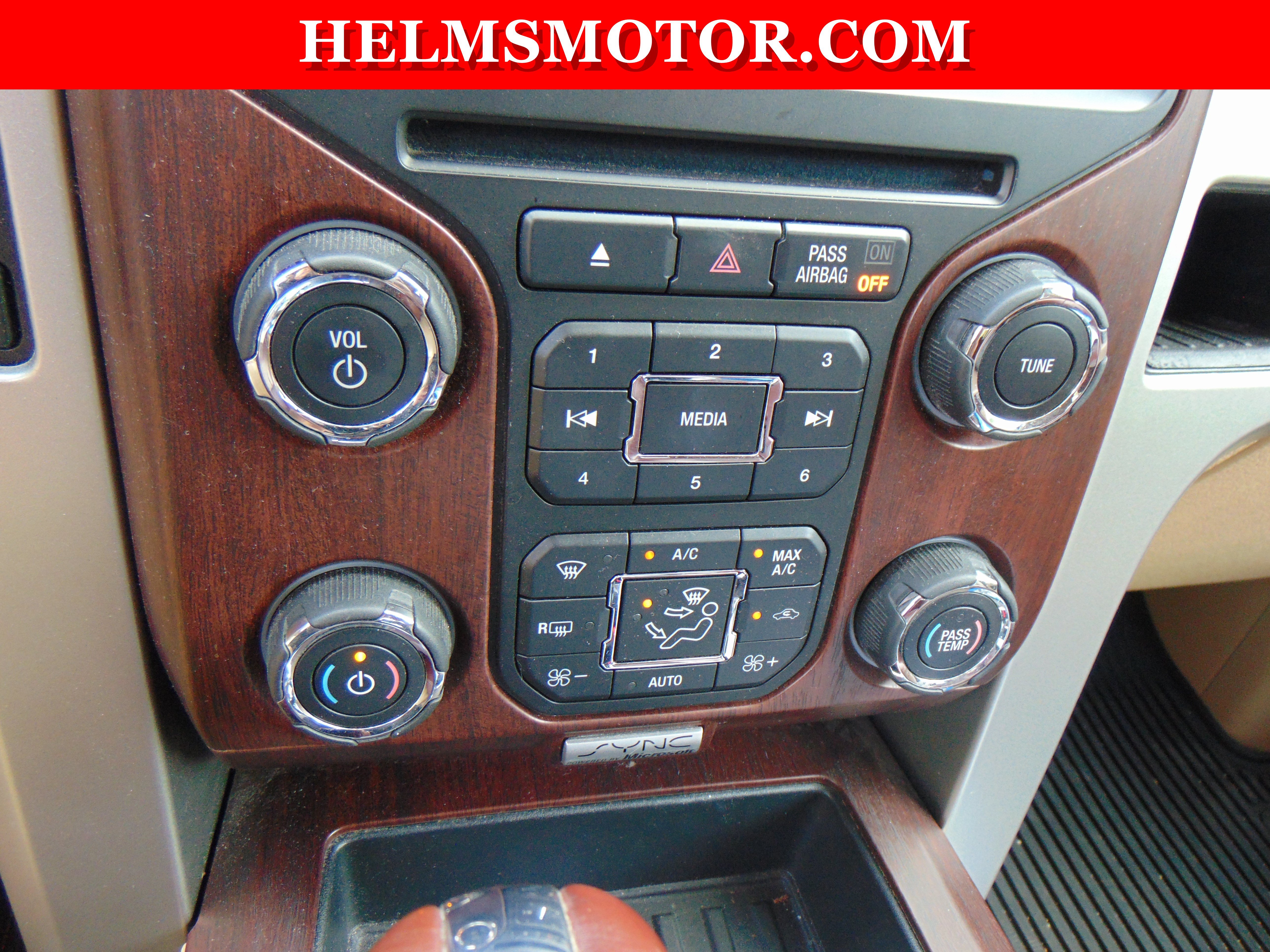 Used 2013 Ford F150 King Ranch w/ King Ranch Luxury Pkg AWD/4WD image 28