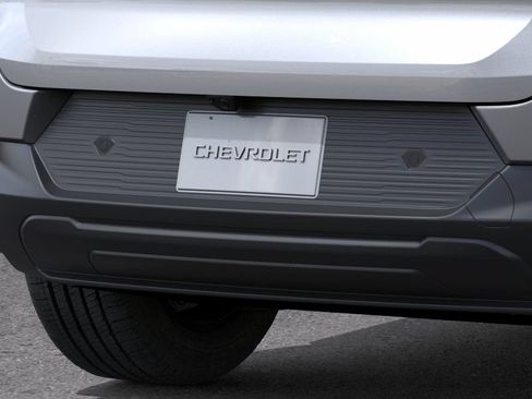 New 2026 Chevrolet Equinox EV LT AWD/4WD image 14
