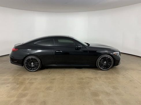Used 2024 Mercedes-Benz CLE 300 4MATIC Coupe image 7