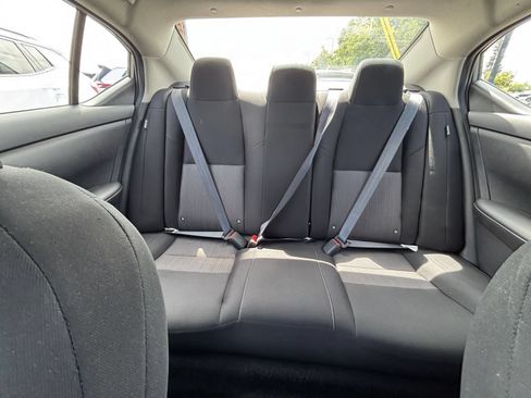 Used 2025 Nissan Sentra SV FWD image 31