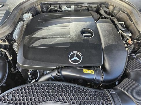 Used 2022 Mercedes-Benz GLC 300 GLC 300 image 31