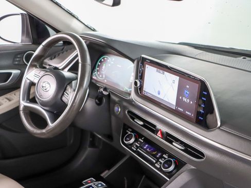 Used 2022 Hyundai Sonata Limited FWD image 26