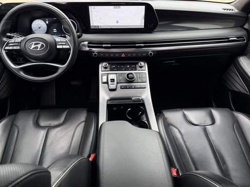 Used 2023 Hyundai Palisade Calligraphy w/ Cargo Package FWD image 9