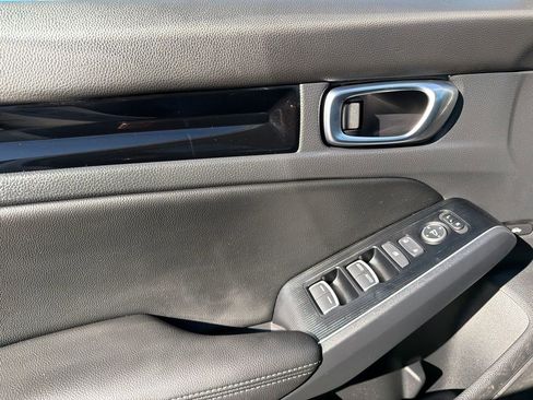 Certified 2022 Honda Civic Touring image 34