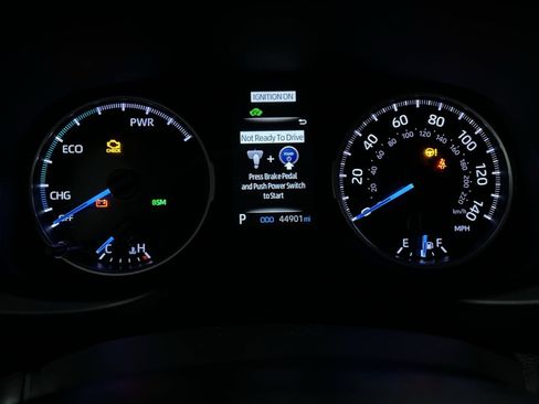 Used 2021 Toyota RAV4 XLE w/ XLE Grade Weather Package AWD/4WD image 30