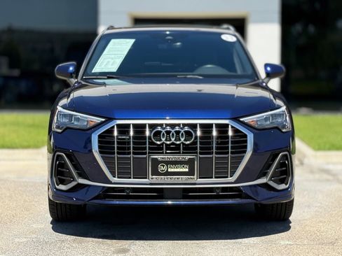 Used 2022 Audi Q3 2.0T Premium AWD/4WD image 5