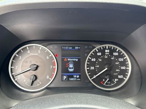 Certified 2025 Nissan Sentra S FWD image 9