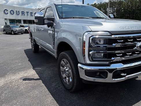 Used 2024 Ford F250 Lariat w/ Lariat Ultimate Package AWD/4WD image 6
