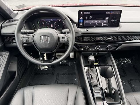 Certified 2025 Honda Accord Sport image 11