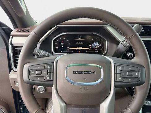 New 2026 GMC Sierra 2500 Denali w/ Denali Reserve Package image 25