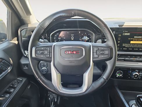 Used 2023 GMC Sierra 1500 SLT w/ SLT Premium Package AWD/4WD image 12
