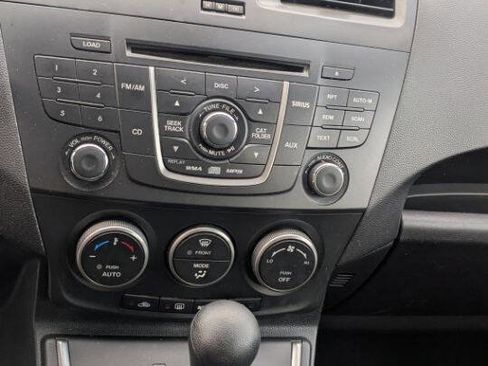 Used 2012 MAZDA MAZDA5 Sport image 34