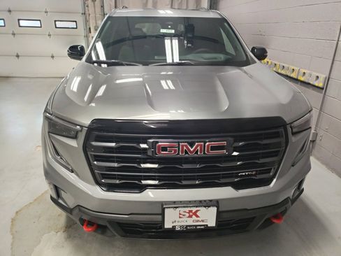 New 2026 GMC Acadia AT4 w/ Luxury Package image 6