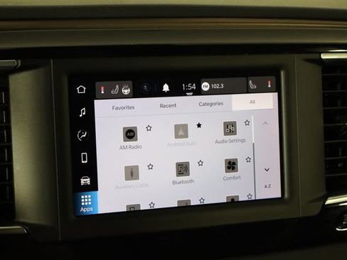 Used 2023 Chrysler Voyager LX FWD image 33