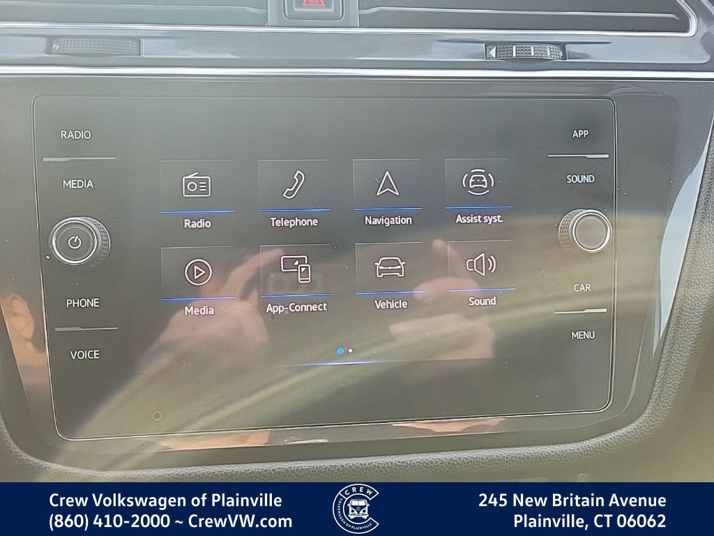 Certified 2022 Volkswagen Tiguan SE R-Line AWD/4WD image 7