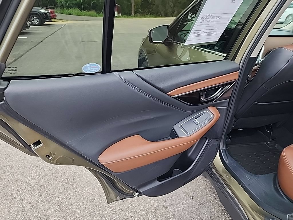 Used 2021 Subaru Outback Touring AWD/4WD image 20