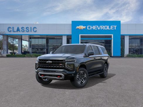 New 2026 Chevrolet Suburban Z71 w/ Comfort Package image 8