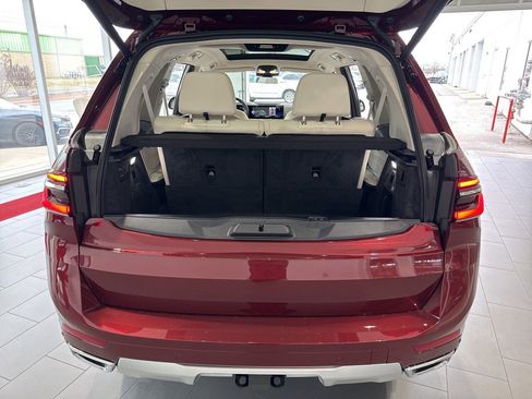 New 2026 BMW X7 xDrive40i image 9
