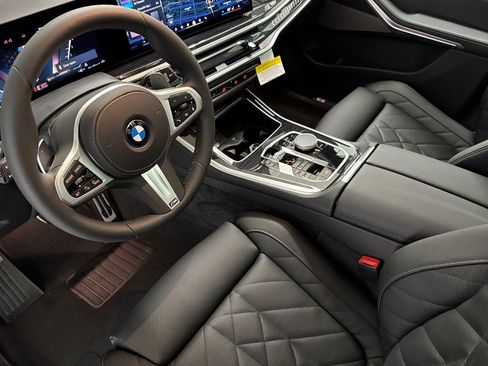 New 2026 BMW X5 sDrive40i w/ M Sport Package image 4