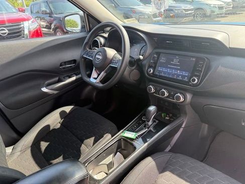 Used 2023 Nissan Kicks SV FWD image 13