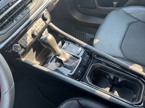 Used 2025 Jeep Compass Trailhawk w/ Trailer Tow Group image 40