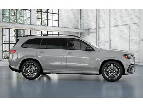 New 2026 Mercedes-Benz GLS 450 4MATIC image 15