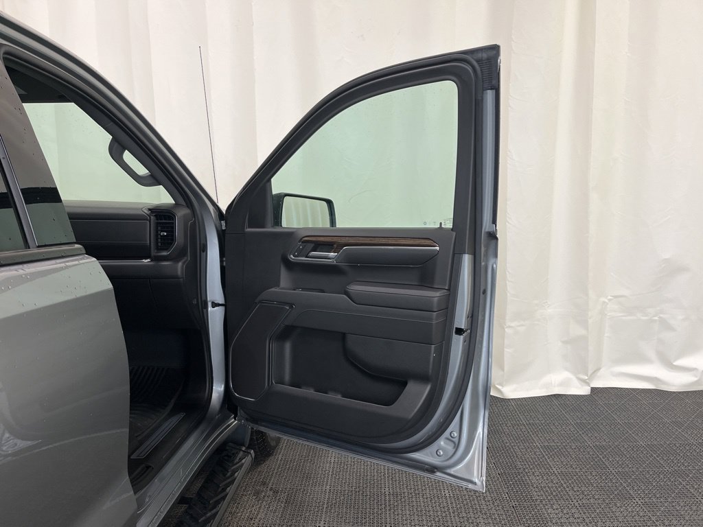 Used 2023 GMC Sierra 1500 Elevation AWD/4WD image 14
